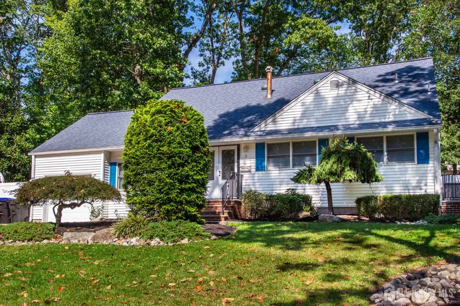 -5 Sandalwood Drive, East Brunswick, NJ 08816 - Image #3