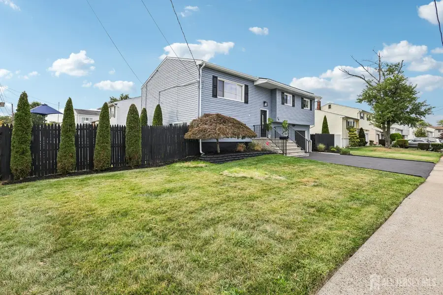 -14 Spoganetz Avenue, Carteret, NJ 07008 - Image #2