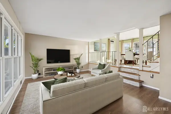 -49 Cleveland Avenue, Colonia, NJ 07067