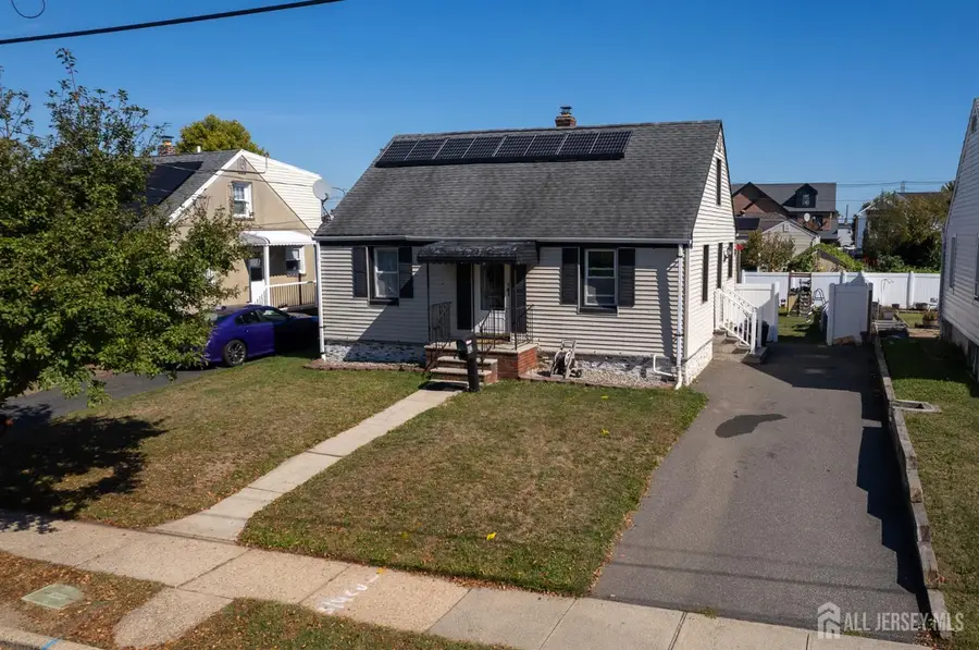 -92 William Street, Carteret, NJ 07008 - Image #2