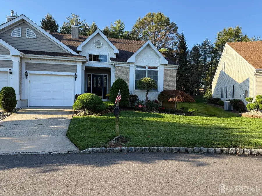 -19 Wellington Place, Whittingham, NJ 08831 - Image #3