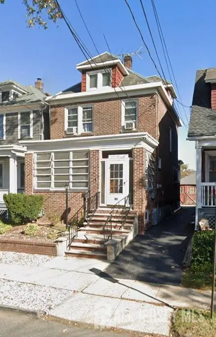 -552 Compton Avenue, Perth Amboy, NJ 08861