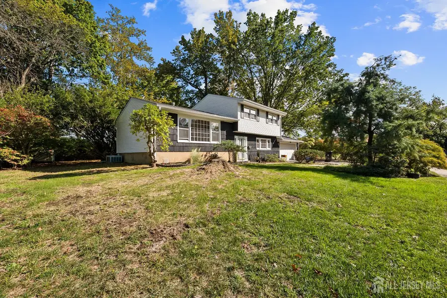 -7 Hamlin Road, East Brunswick, NJ 08816 - Image #2