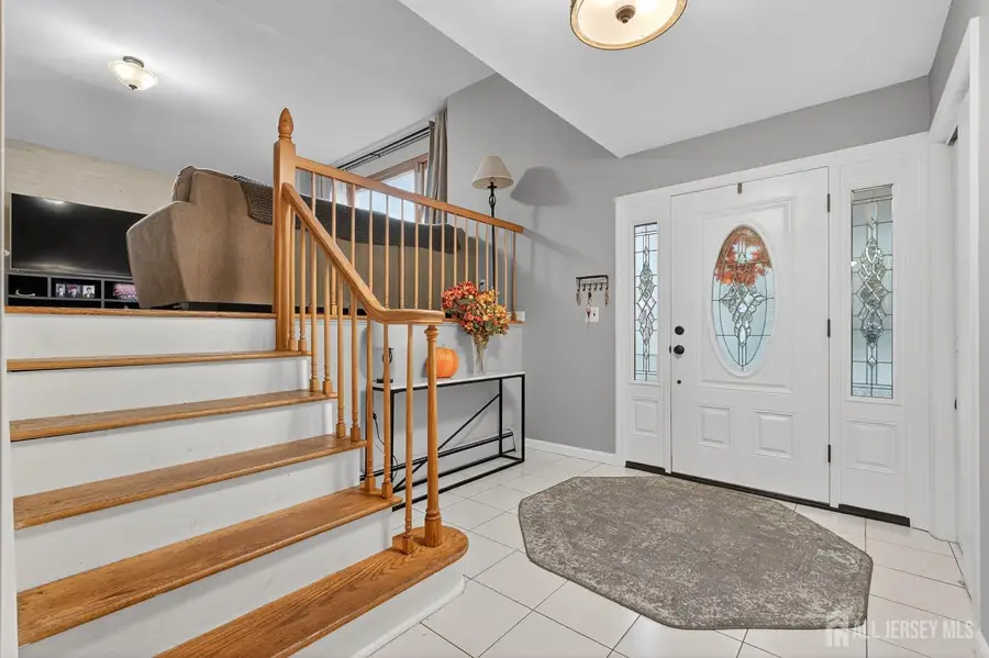 -7 Rosewood Drive, Milltown, NJ 08850 - Image #3