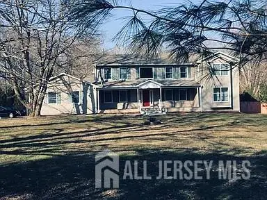 -124 Taylor Mills Road, Manalapan, NJ 07726