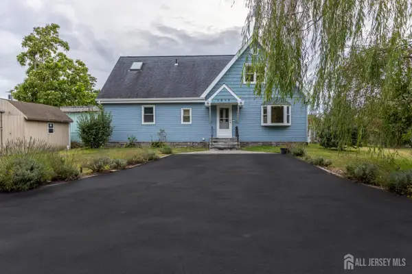 -1613 Beacon Street, Toms River, NJ 08757