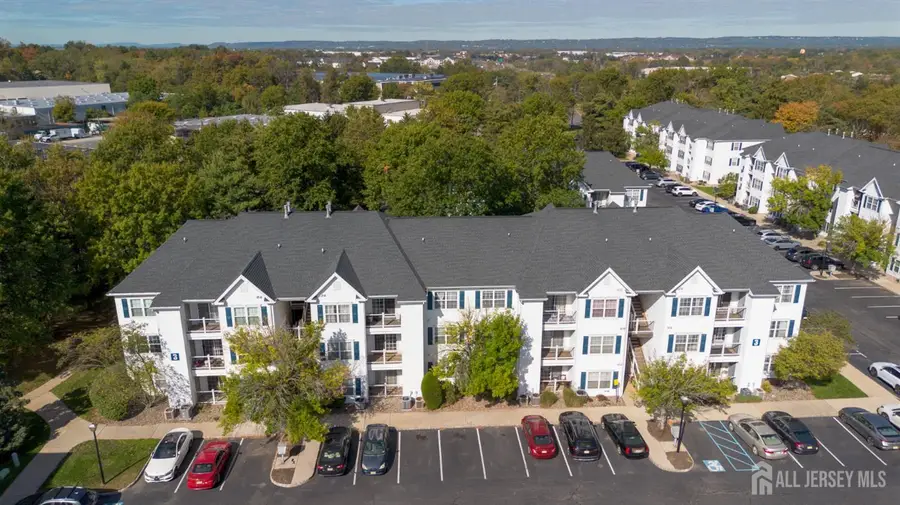 -323 Waterford Drive, Edison, NJ 08817 - Image #2