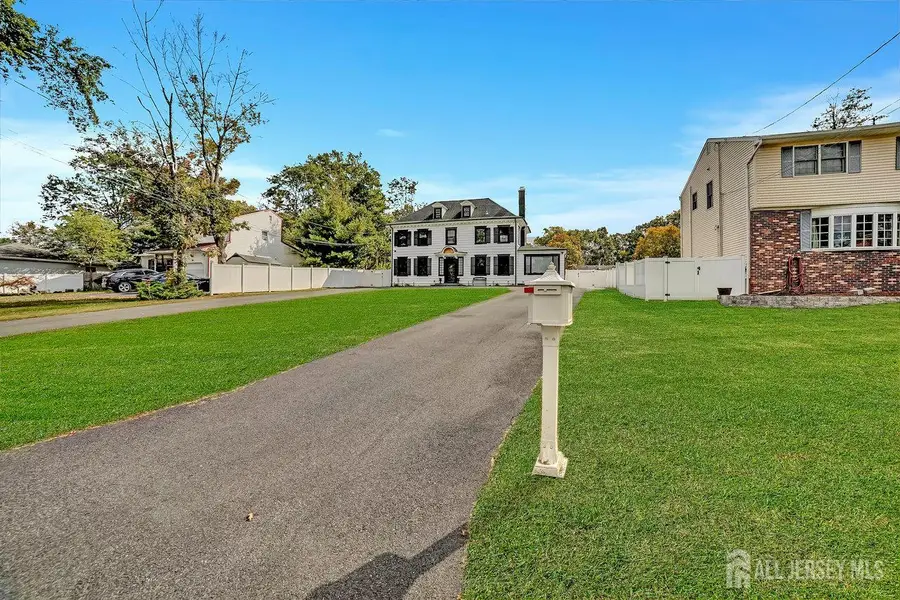 -101 W Hill Road W, Colonia, NJ 07067 - Image #3