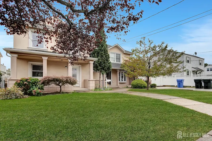 -60 Crampton Avenue, Woodbridge, NJ 07095 - Image #3