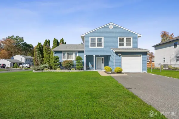 -2 Michael Court, Old Bridge, NJ 08857