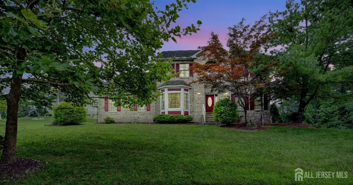 -10 Milford Court, Edison, NJ 08820 - Image #1