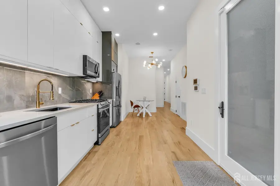 -20 Van Nostrand Avenue #1, Jersey City, NJ 07305 - #3