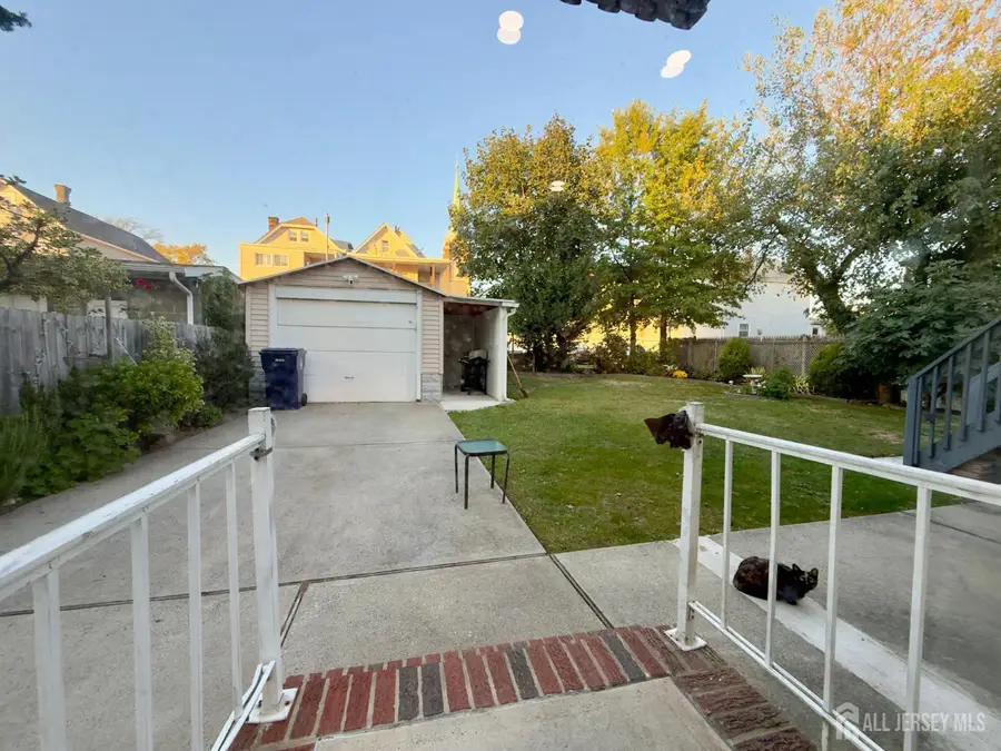 -376 Barclay Street, Perth Amboy, NJ 08861 - Image #2