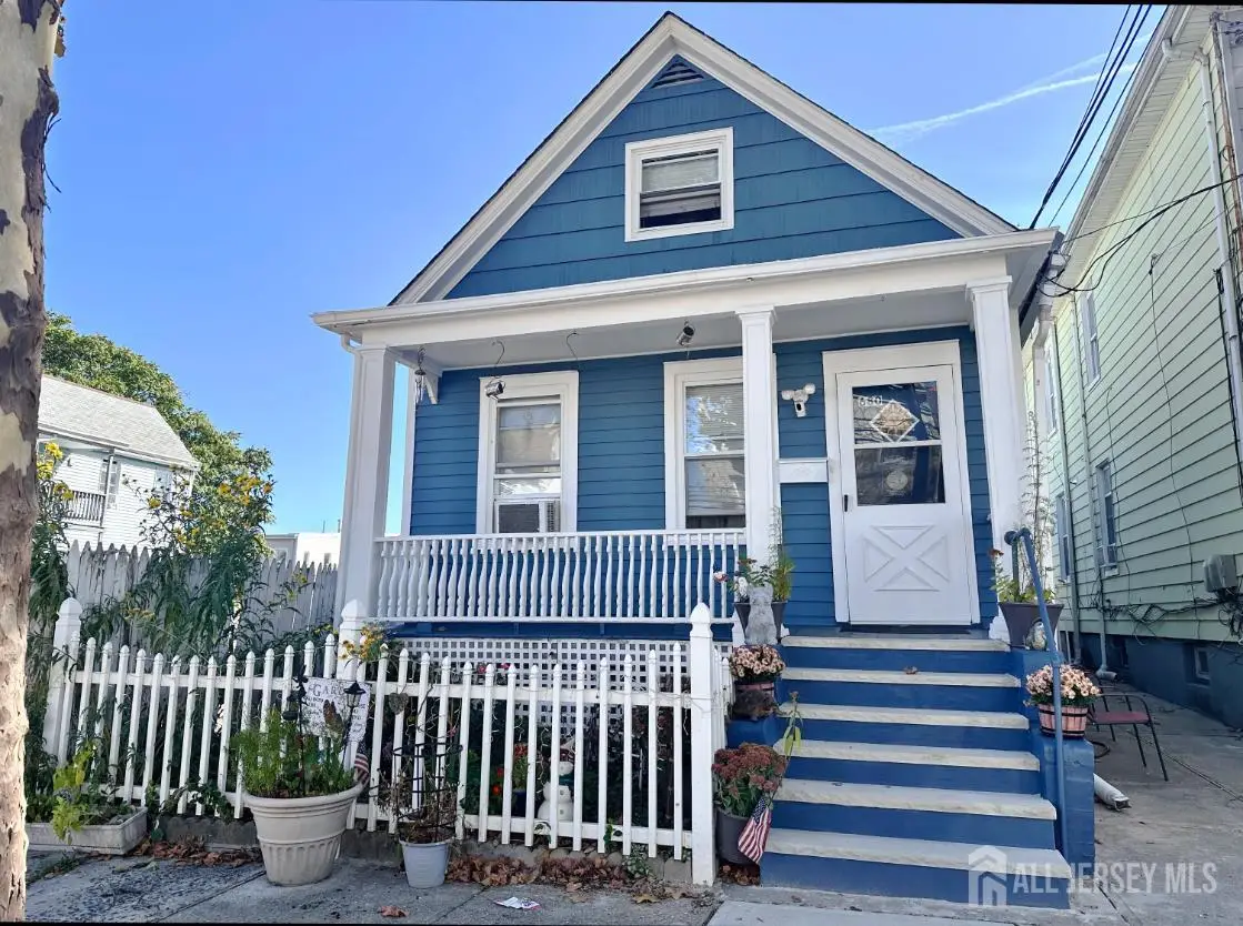 -680 Charles Street, Perth Amboy, NJ 08861 - Image #1
