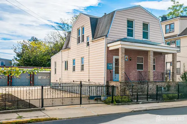 -5 Norwood Avenue, Irvington, NJ 07111