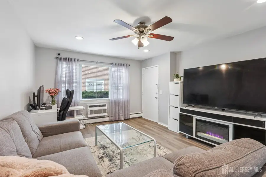 -37 York Drive #6A, Edison, NJ 08817 - Image #3