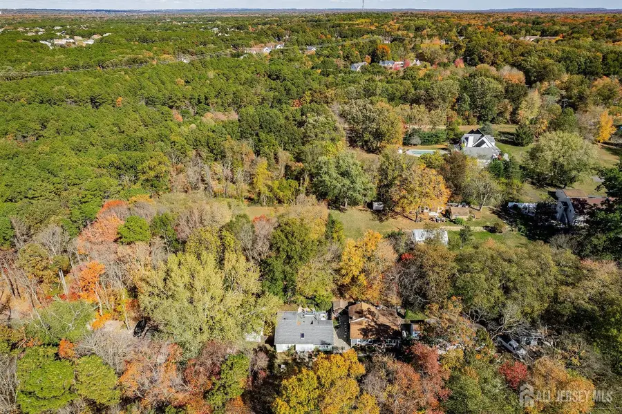 -6 Diana Lane, Monroe Township, NJ 08831 - Image #3