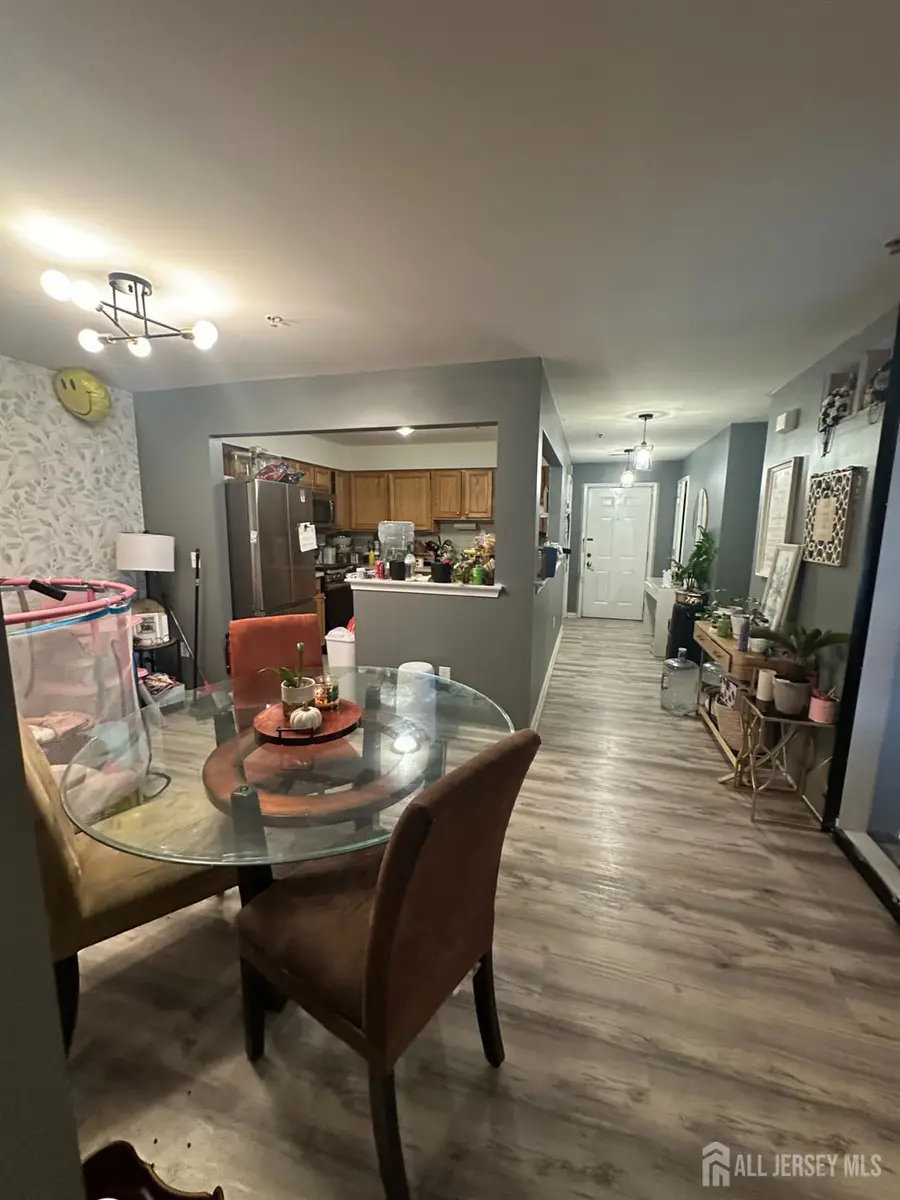 -1224 Dogwood Court, New Brunswick, NJ 08901 - Image #2