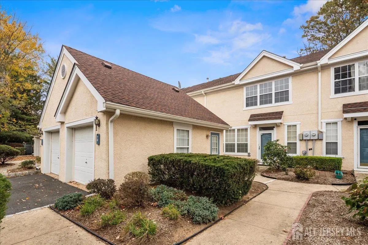 -76 Ashford Drive, Plainsboro, NJ 08536 - Image #1