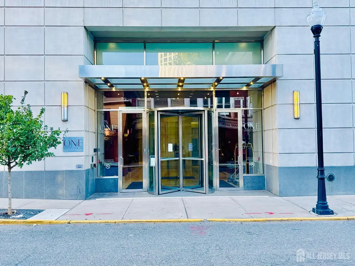 -1 Spring Street #2403, New Brunswick, NJ 08901 - Image #1