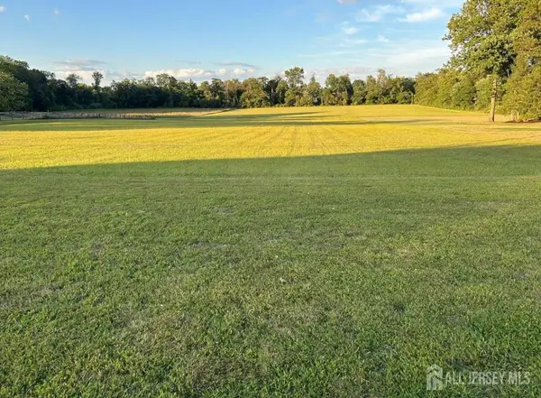 -67 Davidson Mill Road, South Brunswick, NJ 08902