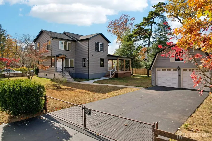 -102 Fernhead Avenue, Spotswood, NJ 08884 - Image #2