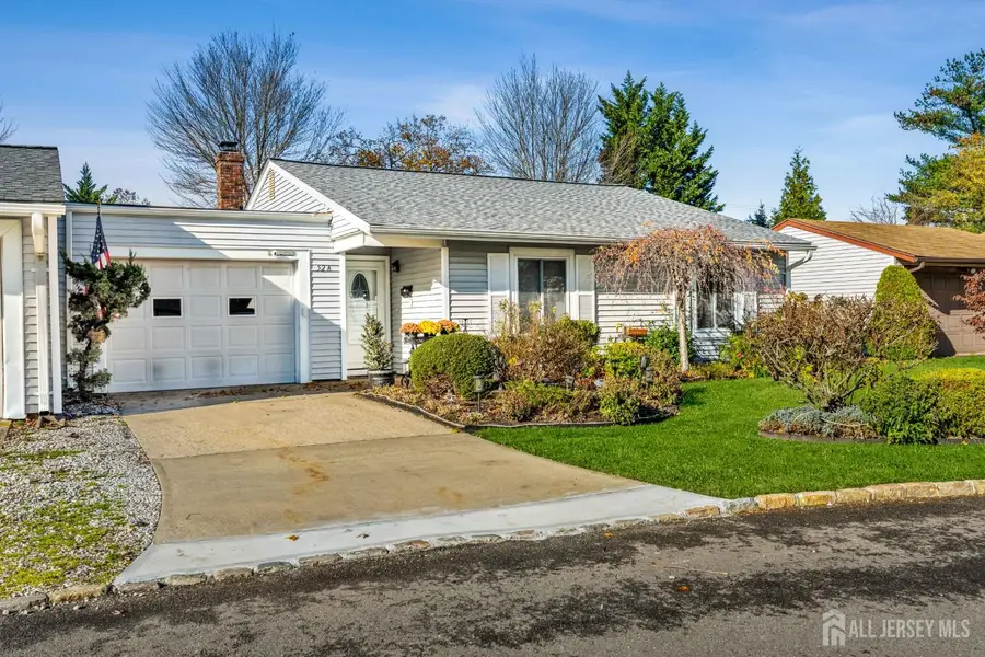 -52 Juniper Plaza #a, Clearbrook, NJ 08831 - Image #3