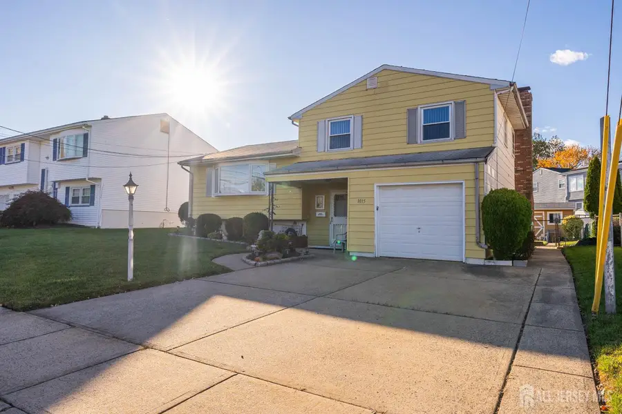 -1015 Rudyard Drive, Perth Amboy, NJ 08861 - Image #3