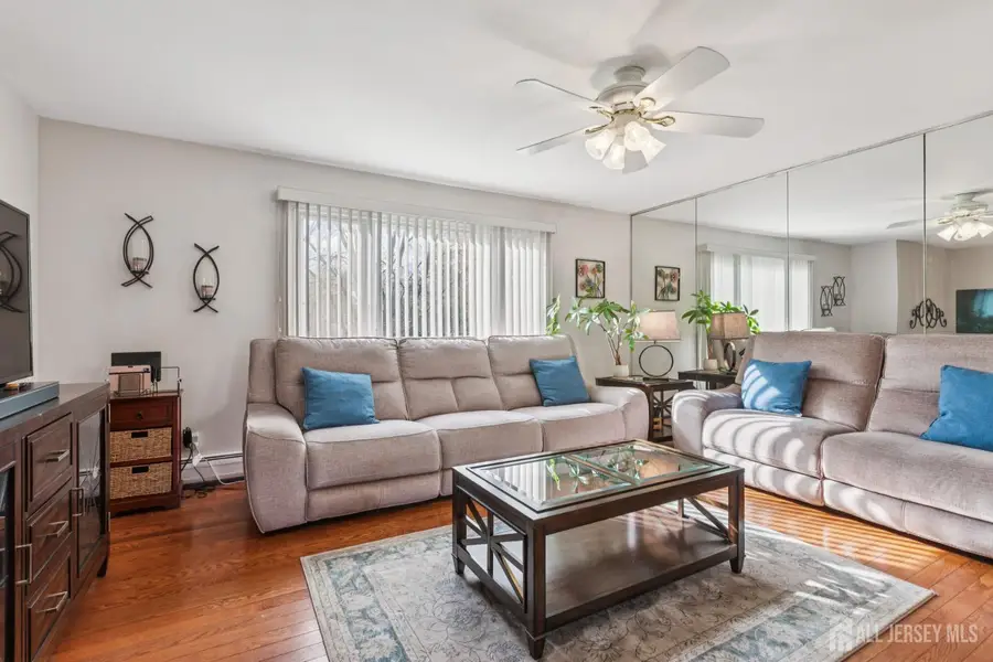 -27 Dorset Court, Middlebush, NJ 08873 - Image #3