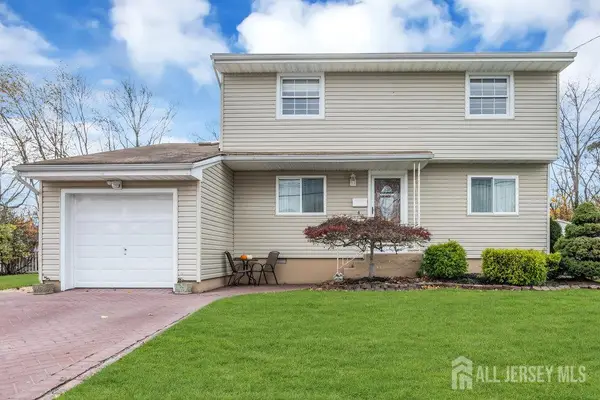 -46 Owens Road, Old Bridge, NJ 08857