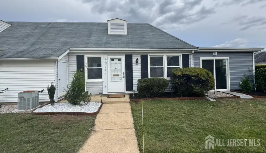-146 Old Nassau Road #B, Rossmoor, NJ 08831 - Image #2