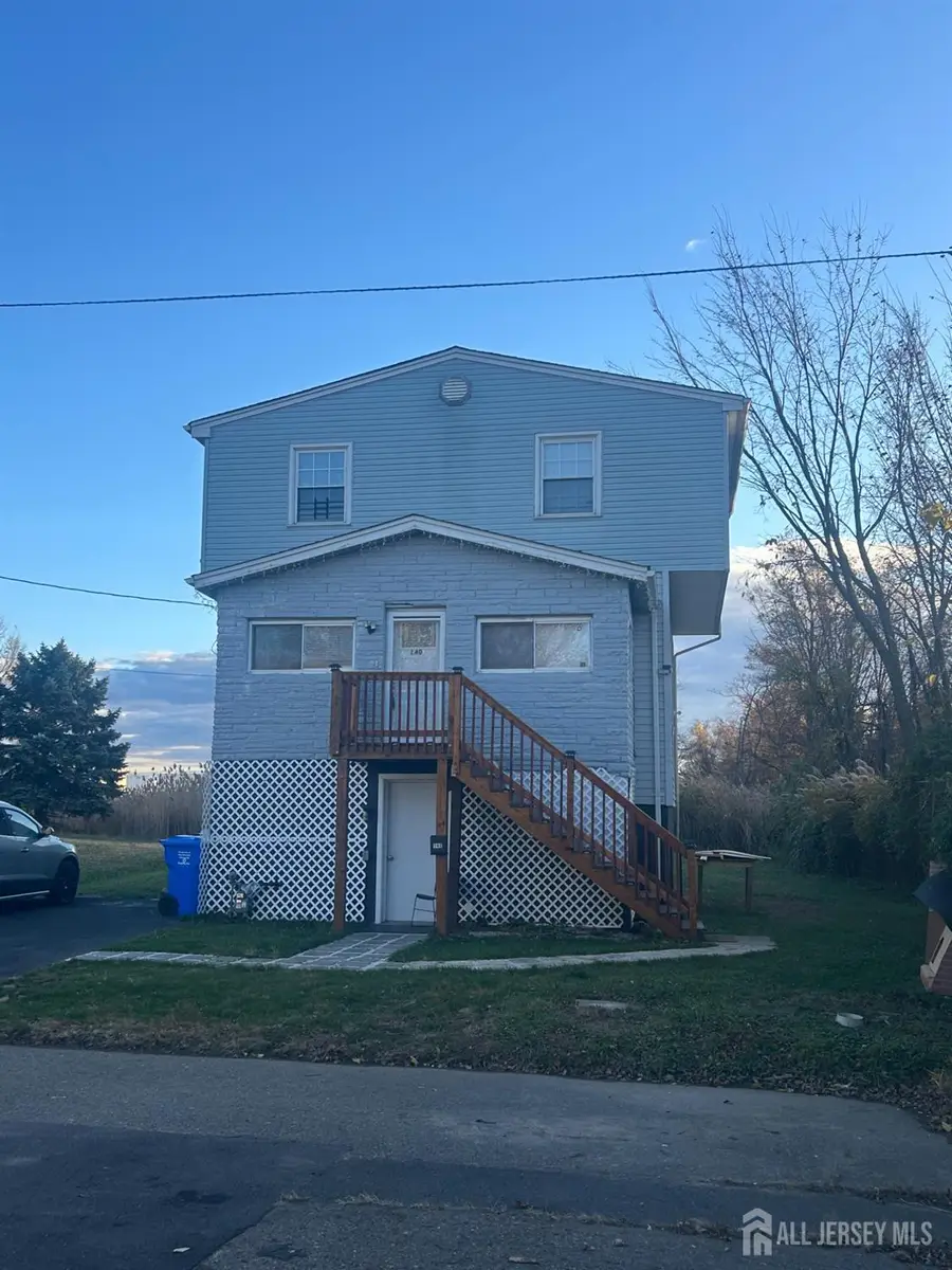 -140 S Robert Street, Sewaren, NJ 07077 - #2