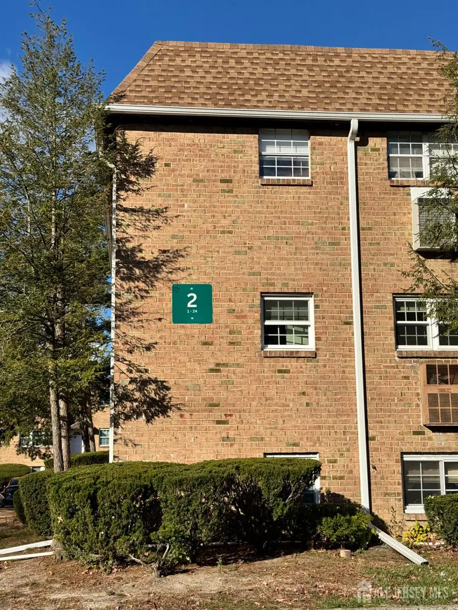 -23 College Drive, Edison, NJ 08817 - Image #2