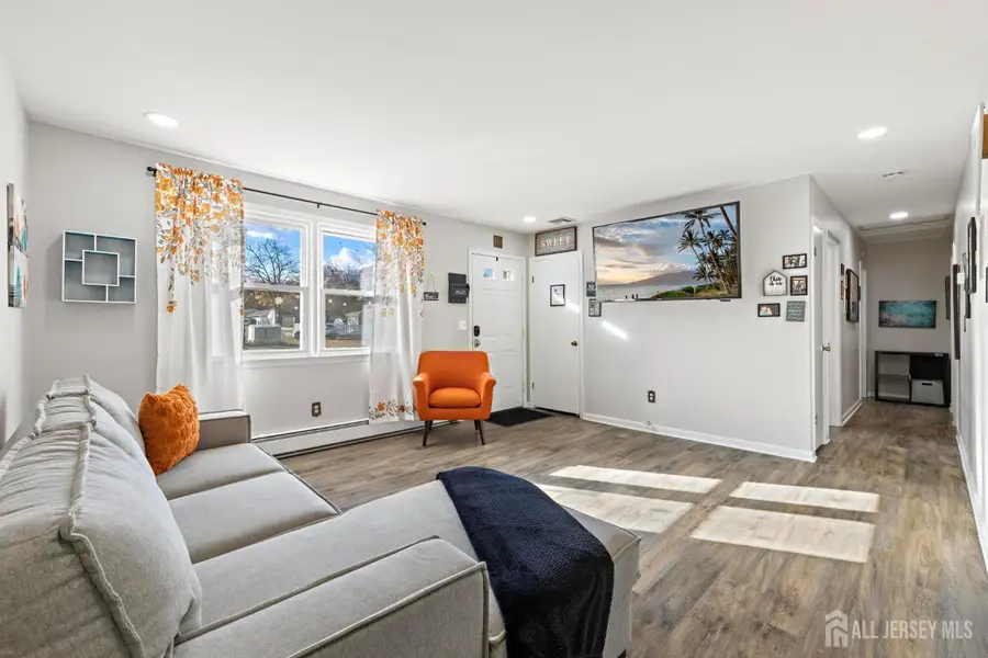 -42 Brandywine Circle, Piscataway, NJ 08854 - Image #3