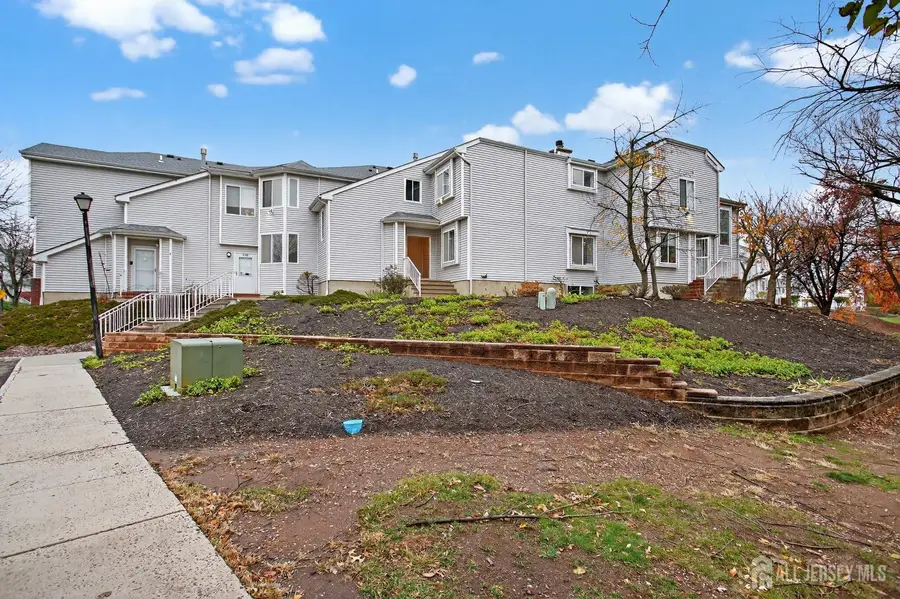 -2704 Jesse Way, Piscataway, NJ 08854 - Image #2