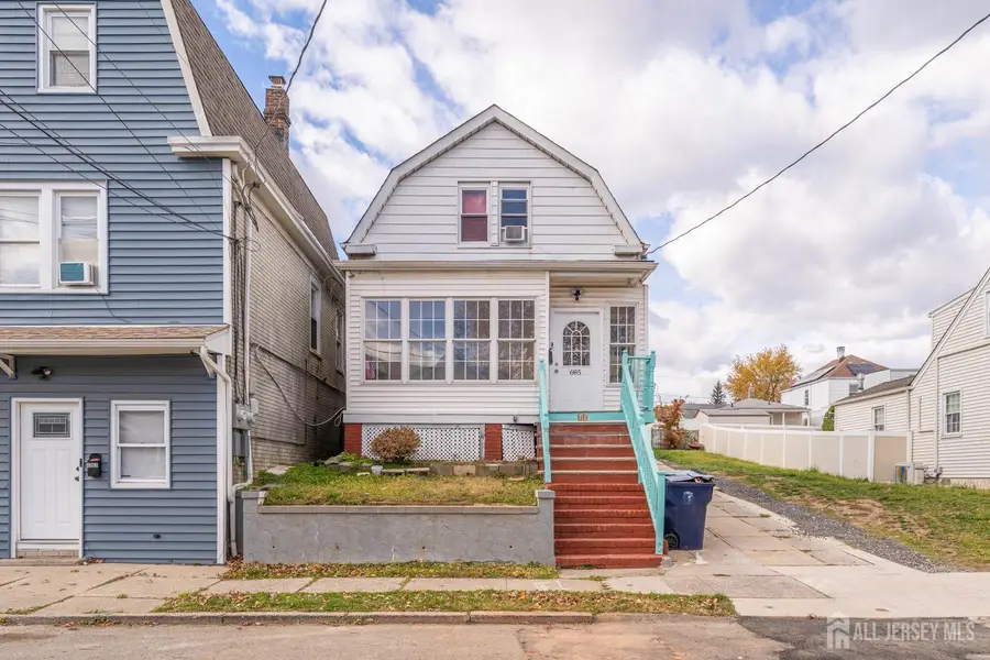 -685 Raritan Avenue, Perth Amboy, NJ 08861 - Image #2