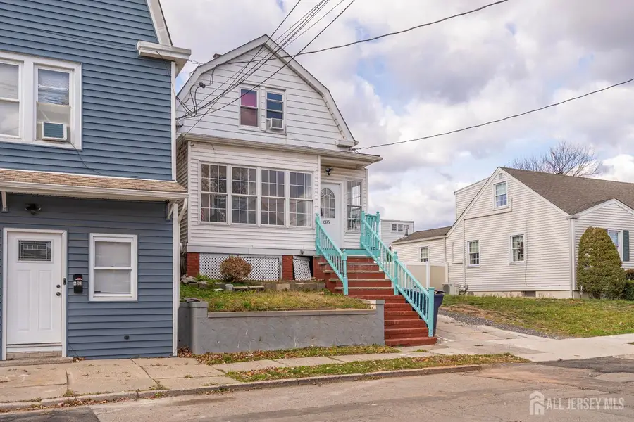 -685 Raritan Avenue, Perth Amboy, NJ 08861 - Image #3