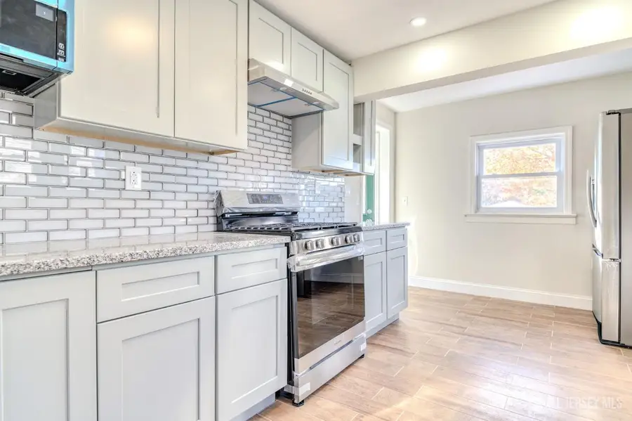 -850 Mohill Place, Piscataway, NJ 08854 - Image #2