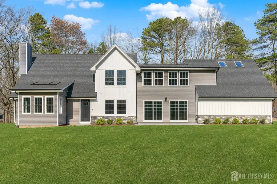 -145 Hardenburg Lane, East Brunswick, NJ 08816 - Image #3