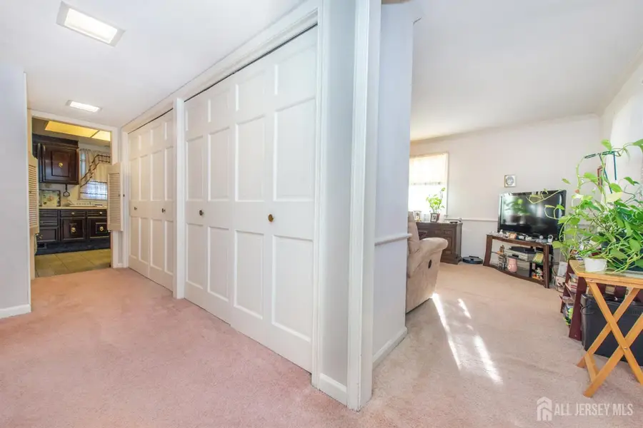 -84 Old Nassau Road #D, Monroe, NJ 08831 - Image #2