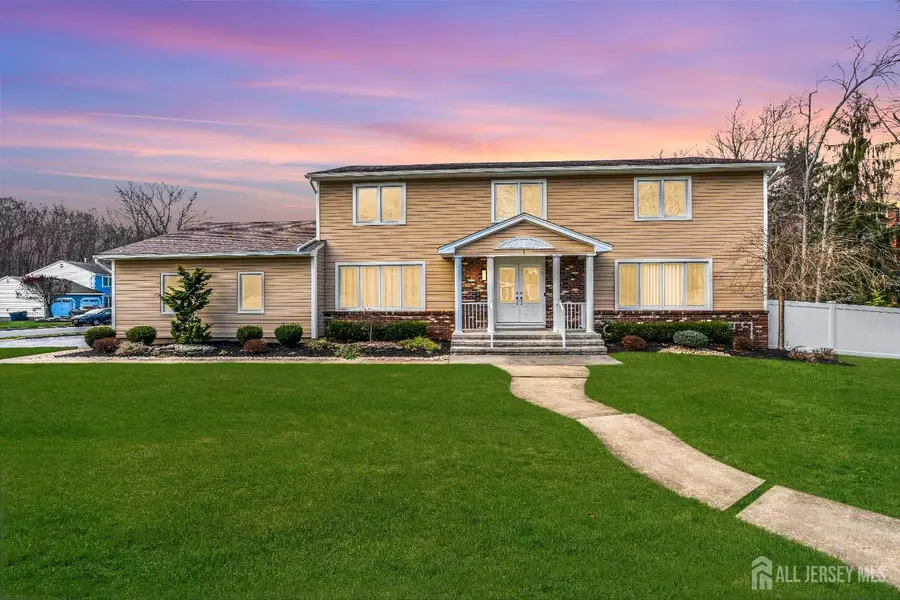 -1 Ciafardini Court, Marlboro, NJ 07746 - Image #2