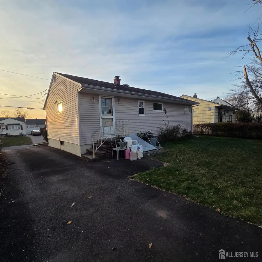 -9 Gates Place, Edison, NJ 08817 - Image #2