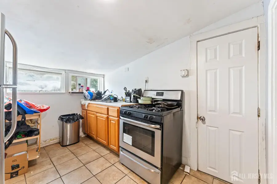 -68 Welton Street, New Brunswick, NJ 08901 - Image #2