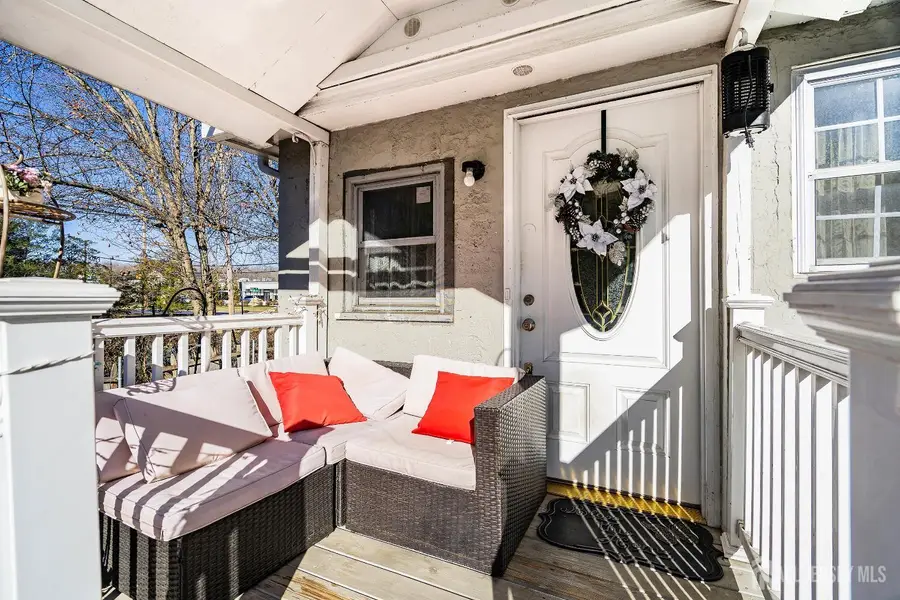 -396 Monmouth Street, East Windsor, NJ 08529 - Image #3