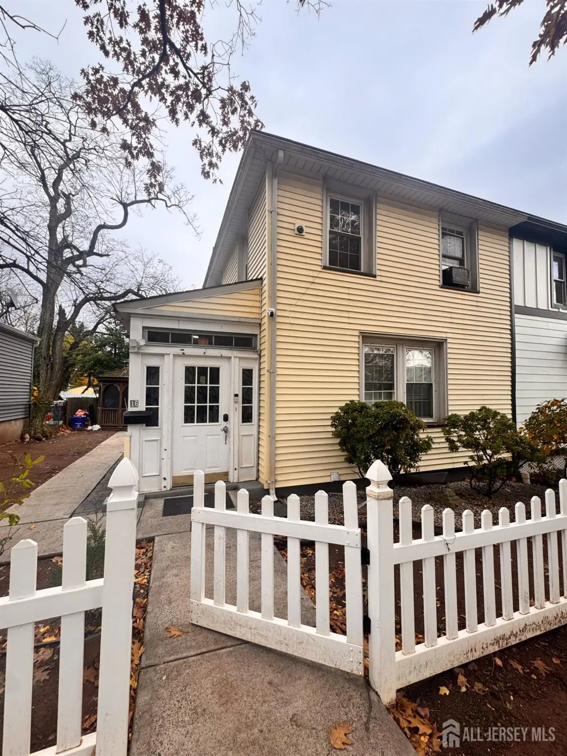 -16 Curtis Place, New Brunswick, NJ 08901 - Image #1
