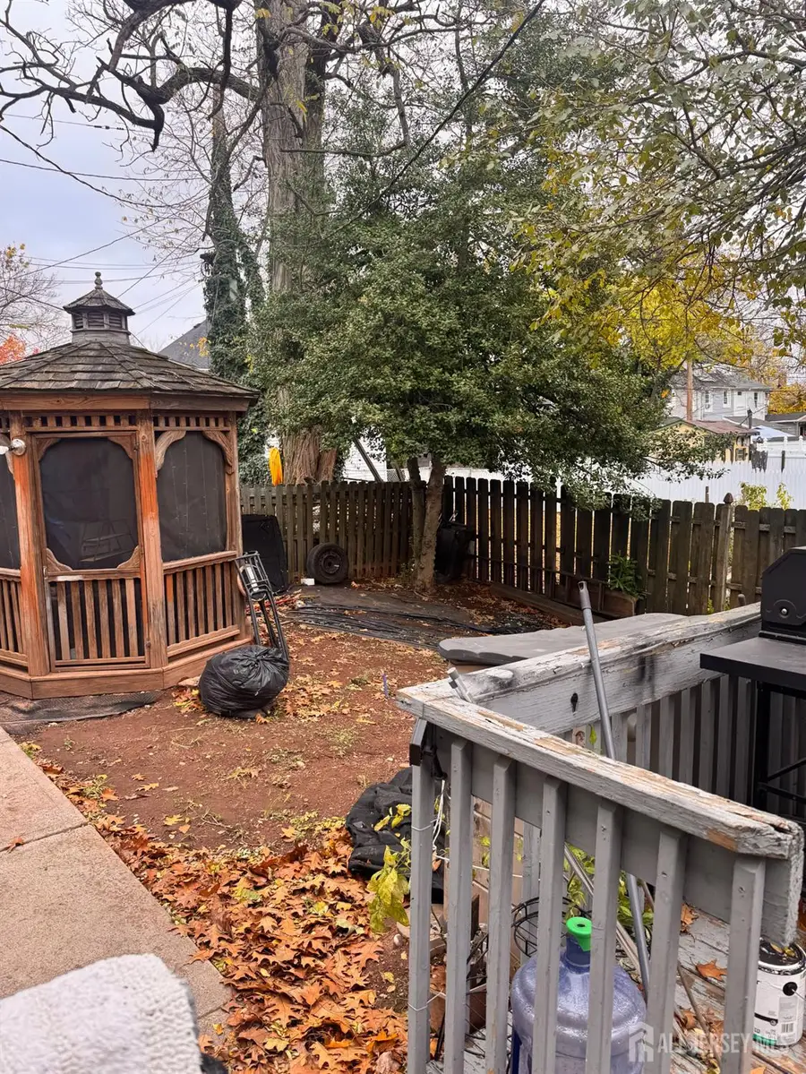 -16 Curtis Place, New Brunswick, NJ 08901 - Image #3