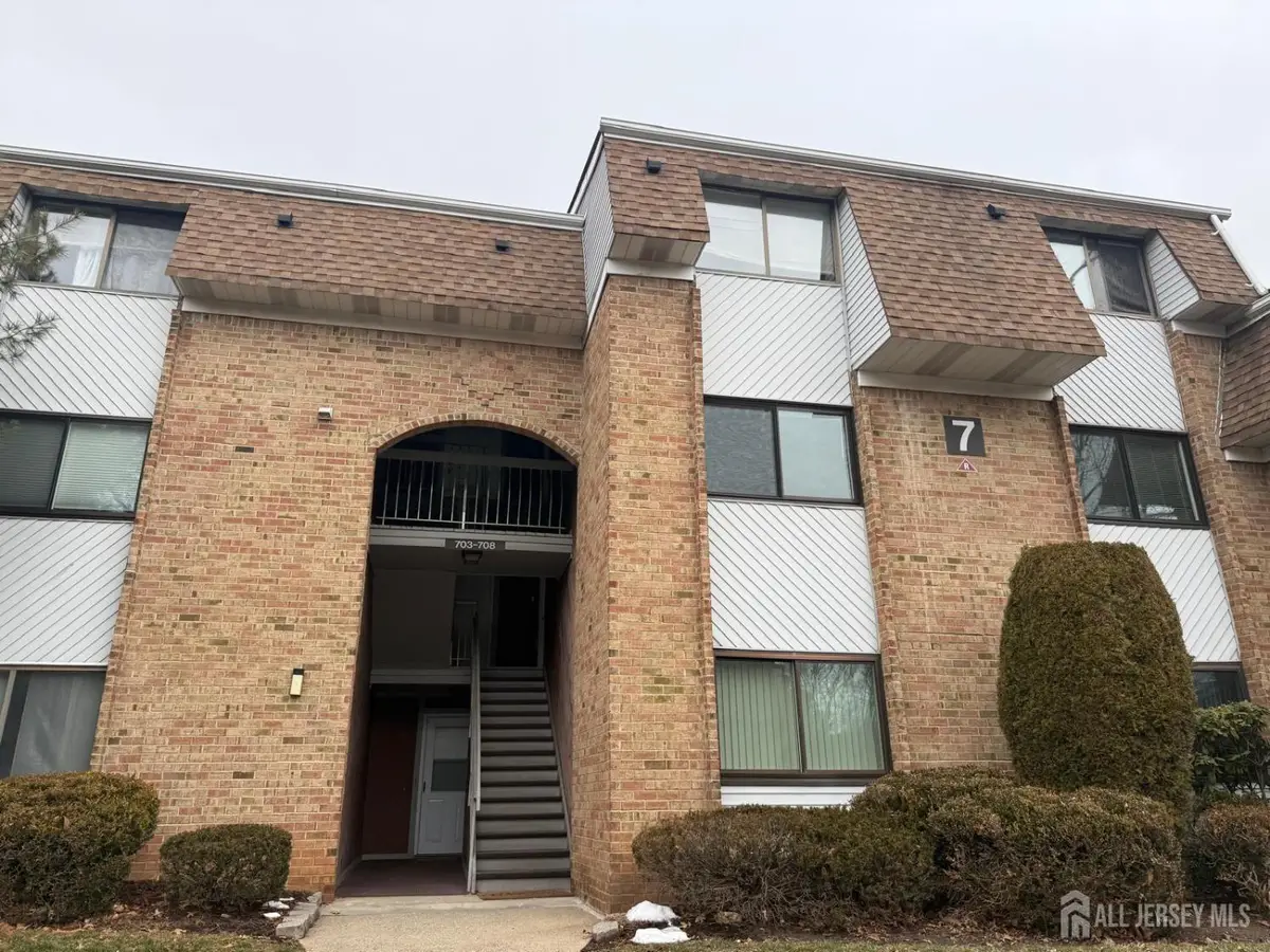 -707 Edison Glen Terrace, Edison, NJ 08837 - Image #1