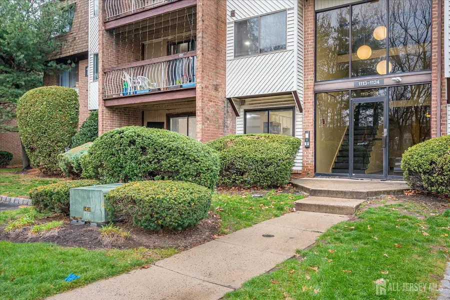 -1116 Edison Glen Terrace, Edison, NJ 08837 - Image #2