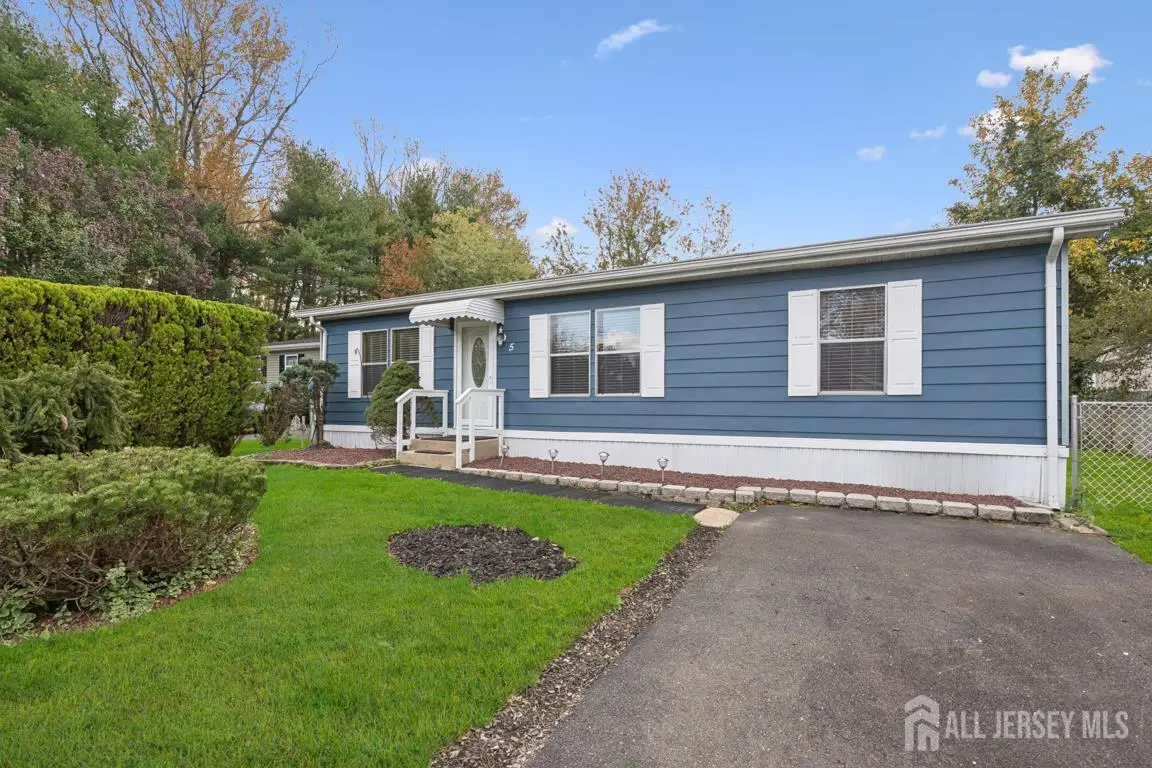 -5 Fallow Drive, Manalapan Township, NJ 07726 - Image #1