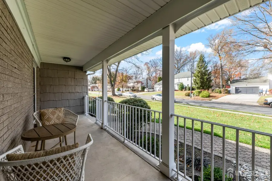 -990 Hoover Drive, North Brunswick, NJ 08902 - Image #3